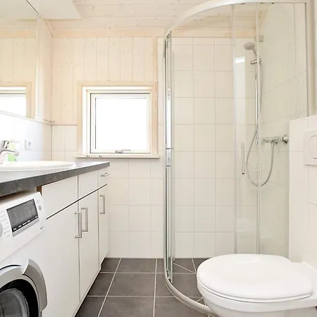 Semesterbostad Escape With Sauna, Perks Großenbrode